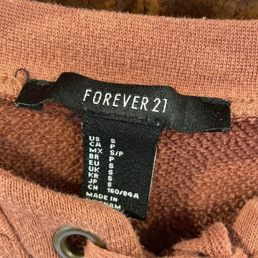 Forever 21 sweatshirt - Picture 4 of 7